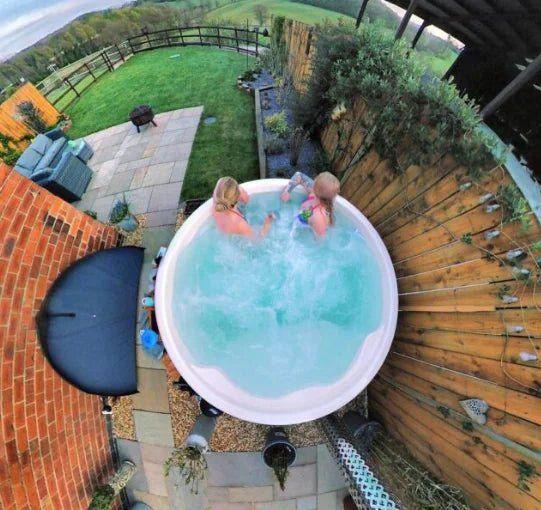 Canadian Wooden Hot Tub Spa - Ultimate Relaxation Experience - Steam Soothe 